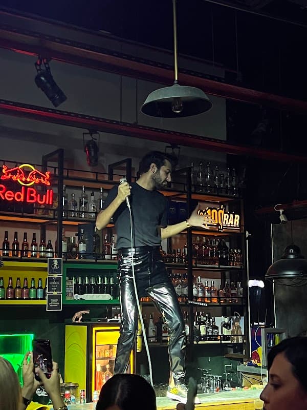 Cihangir Pub