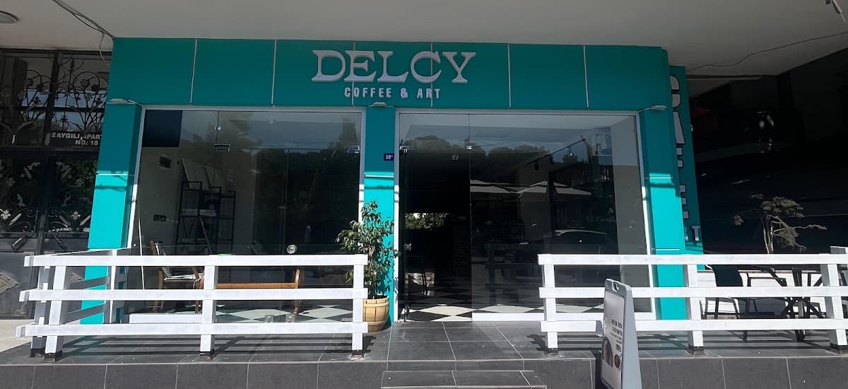 DELCY COFFEE & ART