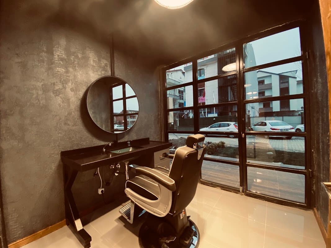 Kadir Alkan Hair Artist Bay Bayan Kuaför Yahya kaptan İzmit Kocaeli